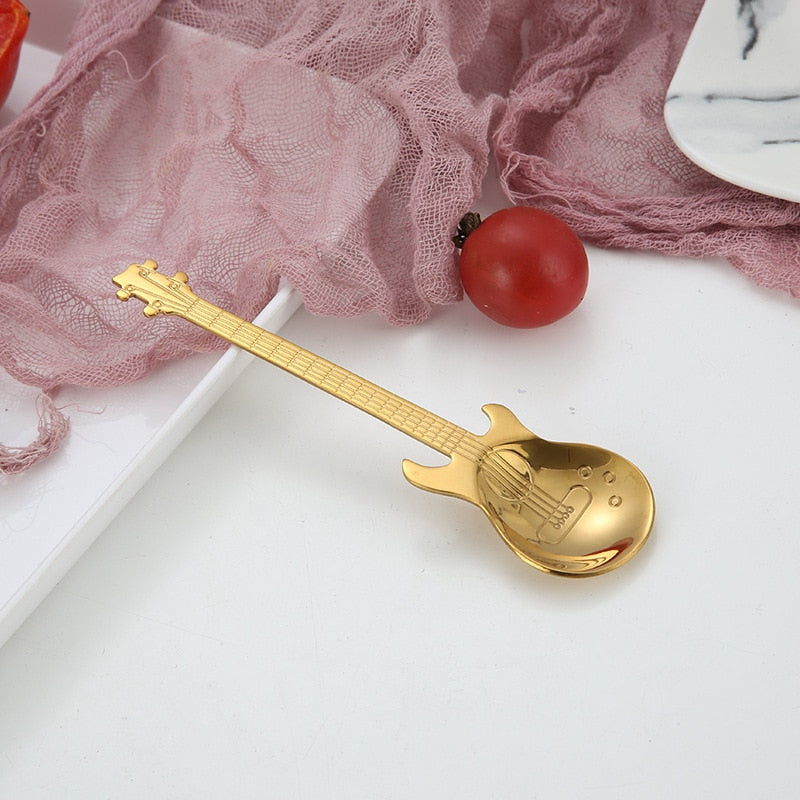 1pcs Stainless Steel Guitar Shaped Love Coffee Spoon Teaspoon Children Spoon New Beautiful 7 Colors Coffee Tea Use Kitchen Spoon