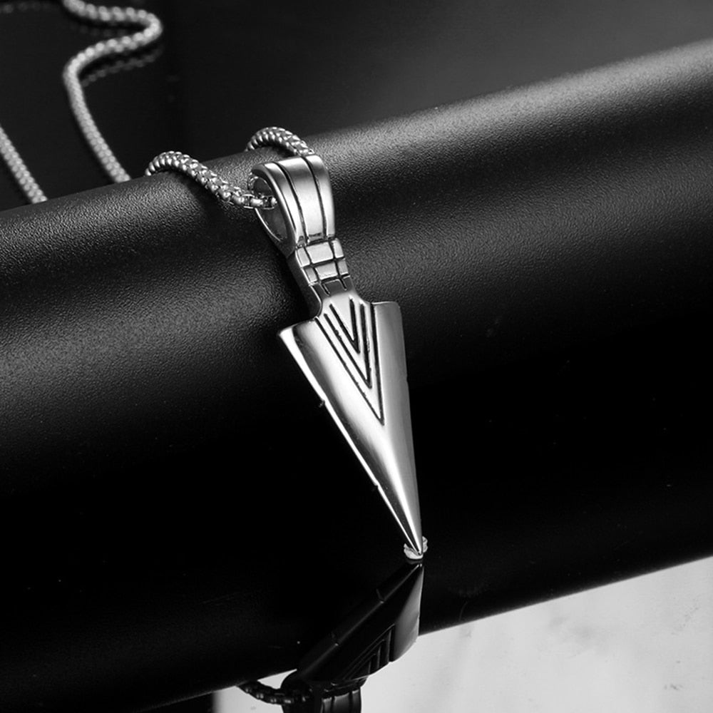 Men's Design Metal Black Long Necklace Arrow Pendant Jewelry Chain Hip Hop Punk Rock Necklace Jewelry Gift For Couple