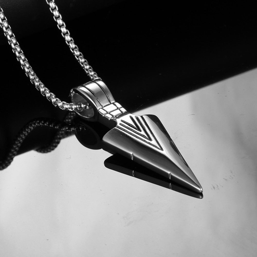 Men's Design Metal Black Long Necklace Arrow Pendant Jewelry Chain Hip Hop Punk Rock Necklace Jewelry Gift For Couple