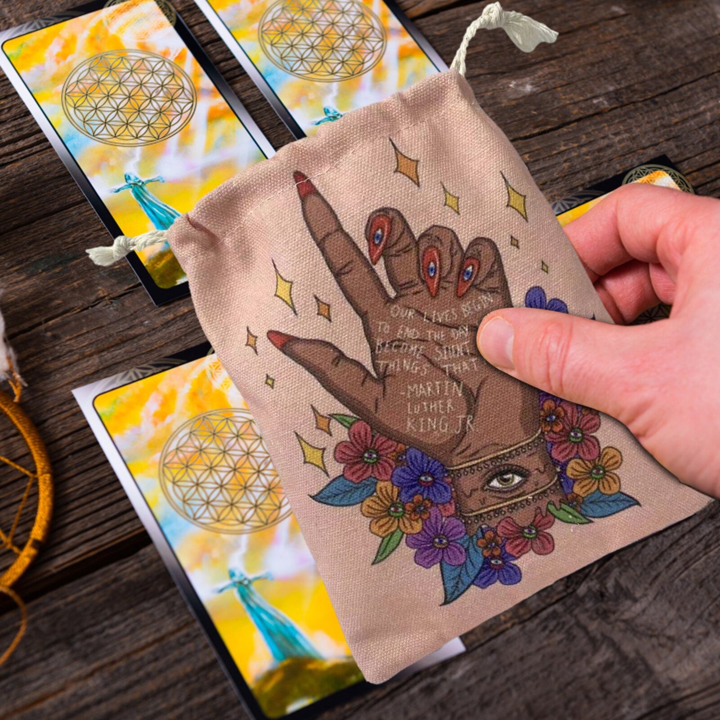 Eyes Hand Pattern Tarot Cards Storage Bag Tarot Card Deck Holder Pouch Drawstring Jewelry Board Games Dice Gift Bags Organizer