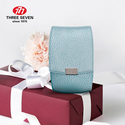 THREE SEVEN/777 Lovely Nail Clippers Kit Earpick/Nail file/ Eyebrow clip 4 in 1 Nail Art & Tools Kits Blue Style