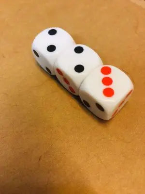 Tools for starting and shaking hexagrams, eight trigrams dice, solid wood dice cup, King Wen's copper coin, and six trigrams