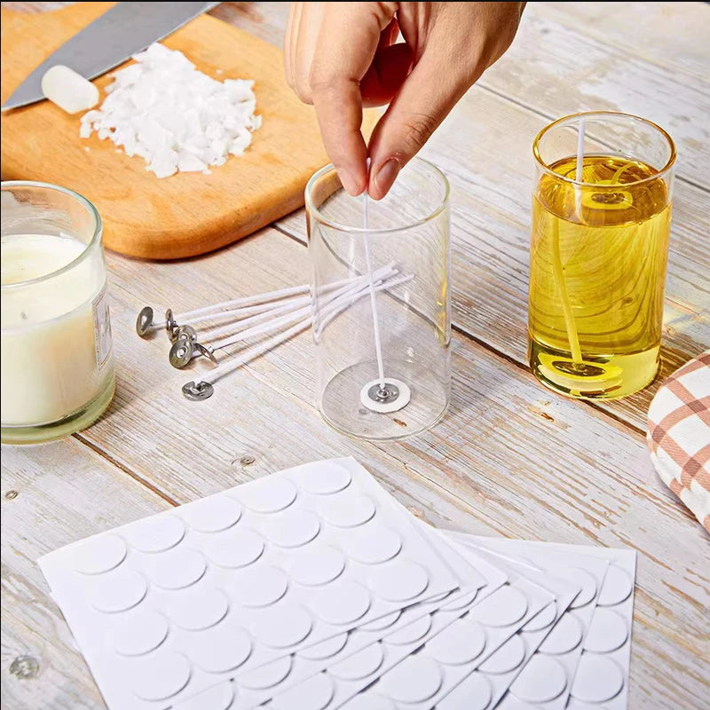 100 autocollants de mèche de bougie en mousse adhésive résistante à la chaleur, ruban adhésif double face pour fixer la base du support, fournitures de fabrication de bougies.