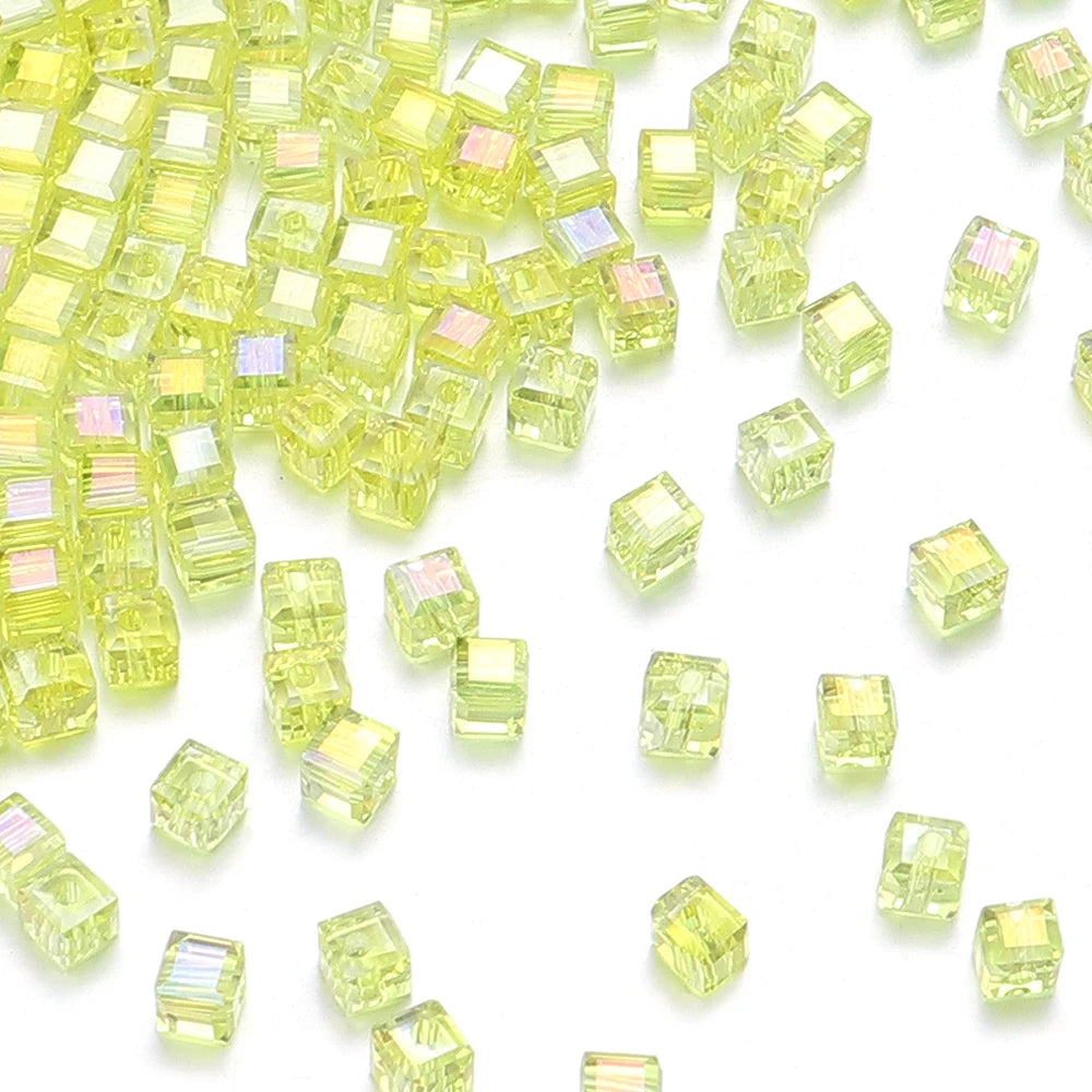 50pcs 4/6/8mm Square Faceted Glass Crystal Beads Loose Spacer Cube Beads for Jewelry Making DIY Bracelet Accessories Wholesale