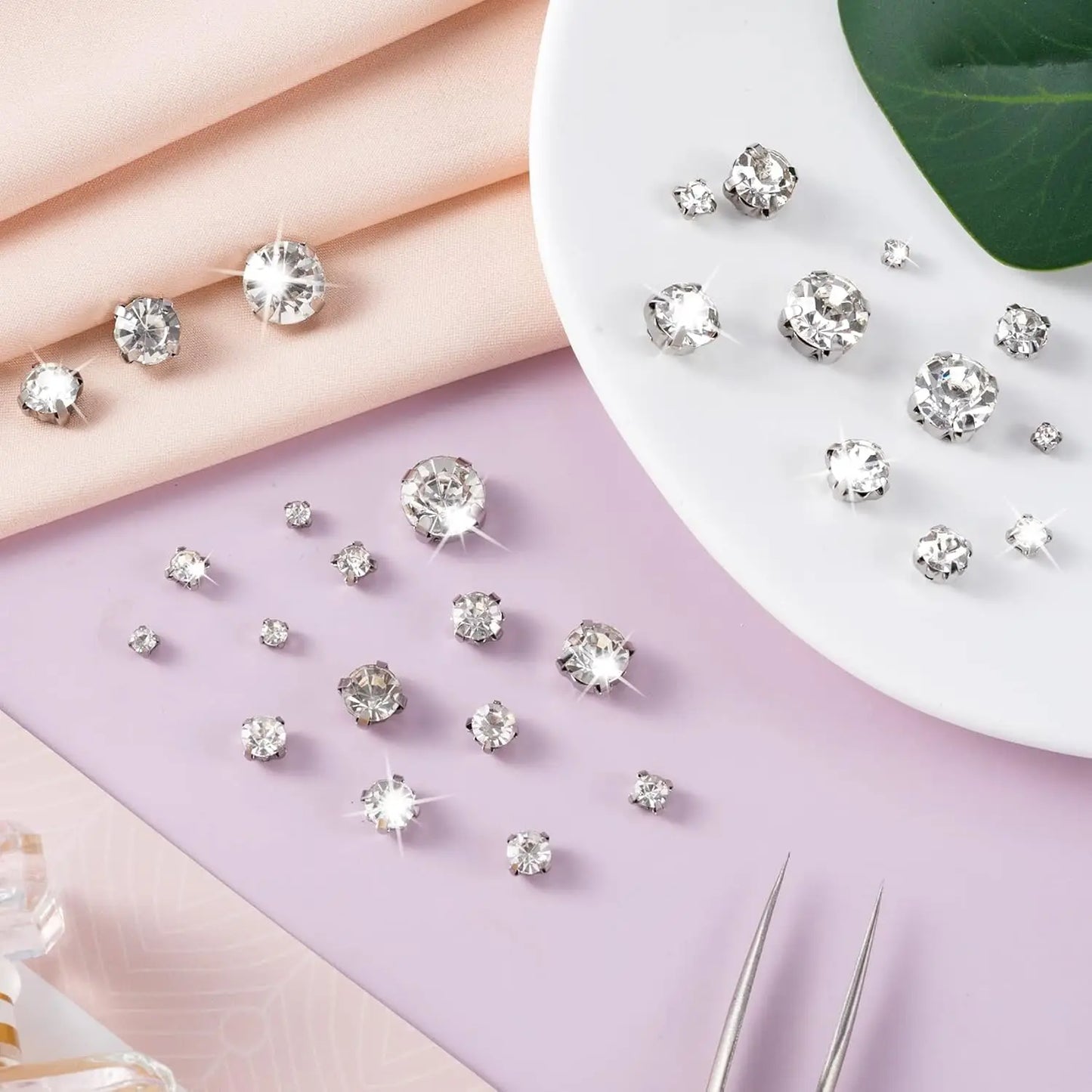 500PCS Crystal Stitching Rhinestones Stitching Rhinestones with Silver Claws 3-10 mm Glass Rhinestones for Crafts, Garment