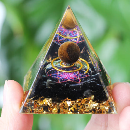 Natural stone amethyst crystalEnergy Generator Orgone Pyramid for E-Energy Protection Healing meditation orgonite crystal chakra