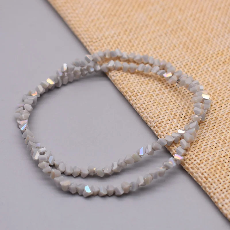 New Color Triangle Crystal Beads 4mm 130pcs Charm Crystal Glass Loose Beads For Jewelry Making DIY Earring Necklace