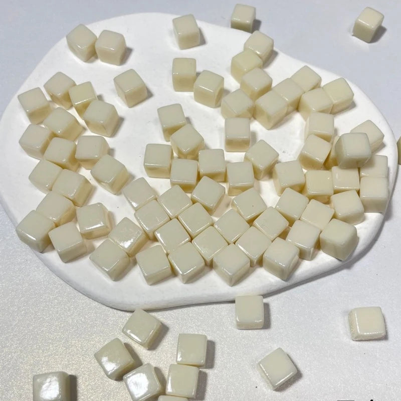 50Pcs/Set 25colors 8mm cube Clear Solid Transparent Square Colorful Crystal Dice Chess Piece Right Angle Sieve For Puzzle Game