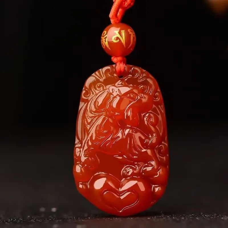 Mặt dây chuyền ngọc bích đá mã não băng mới, Mặt dây chuyền ngọc bích phong cách dân tộc cổ điển