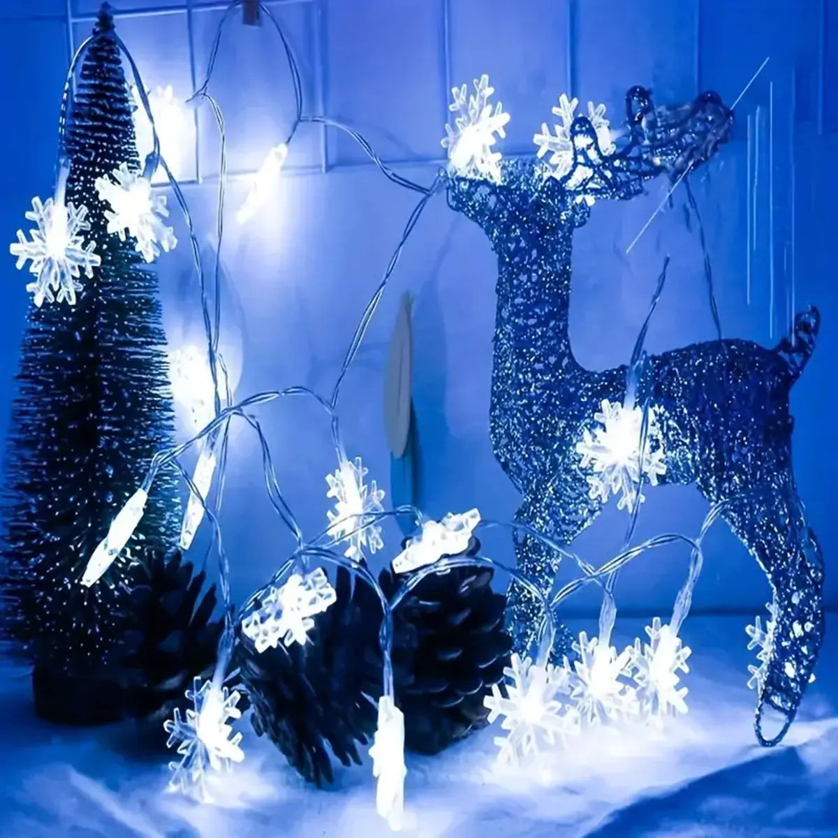 1pc LED Christmas Snowflake String Light Indoor & Outdoor Hanging Decorative Lighting Fairy Atmosphere Lamp For Garden Party