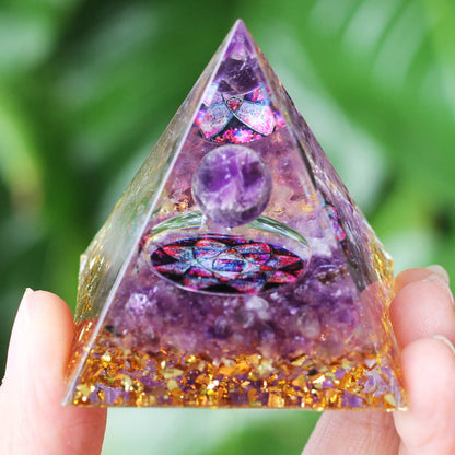 Natural stone amethyst crystalEnergy Generator Orgone Pyramid for E-Energy Protection Healing meditation orgonite crystal chakra