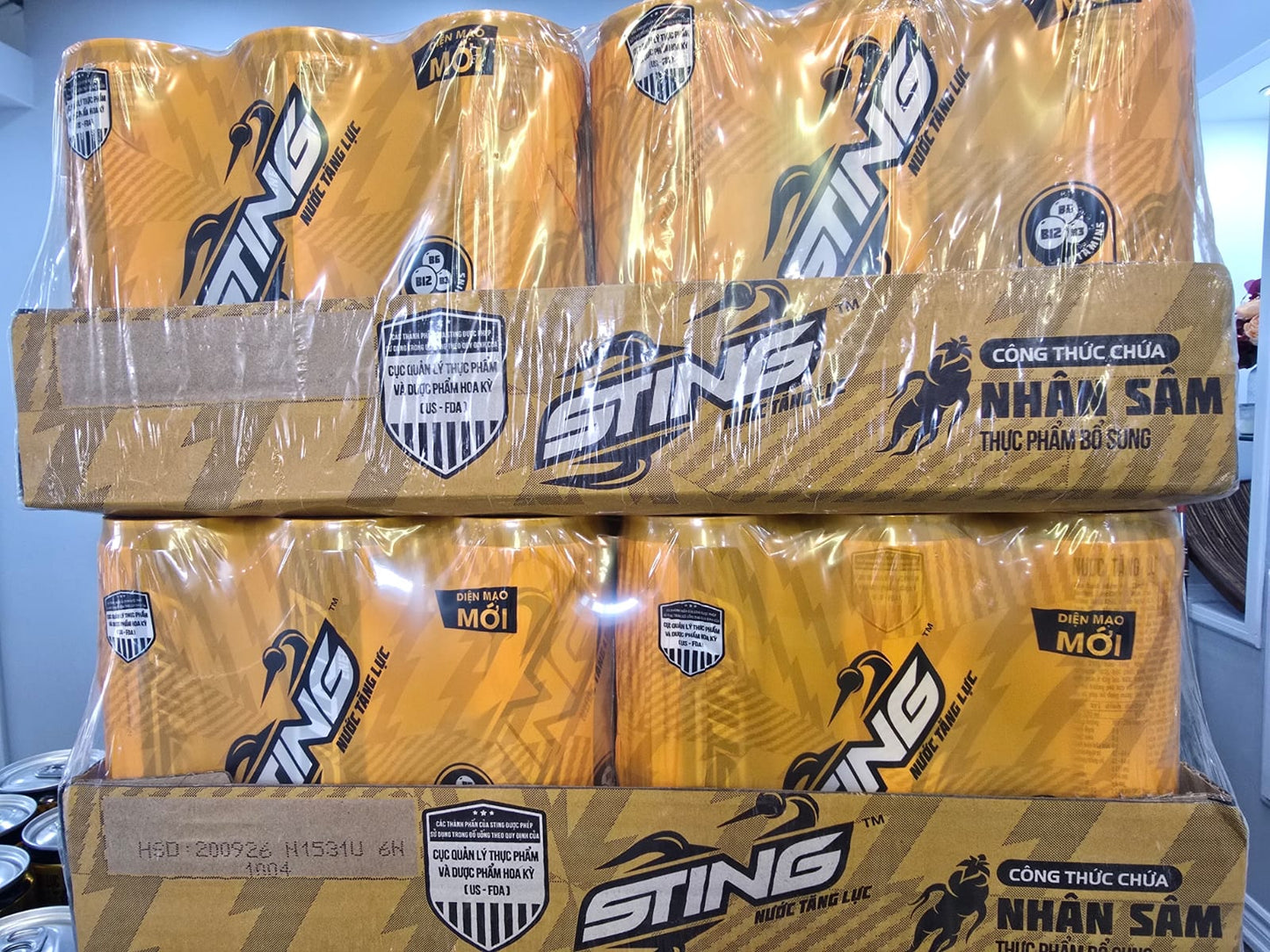 Sting Gold Energy Drink (Nước tăng lực Sting)