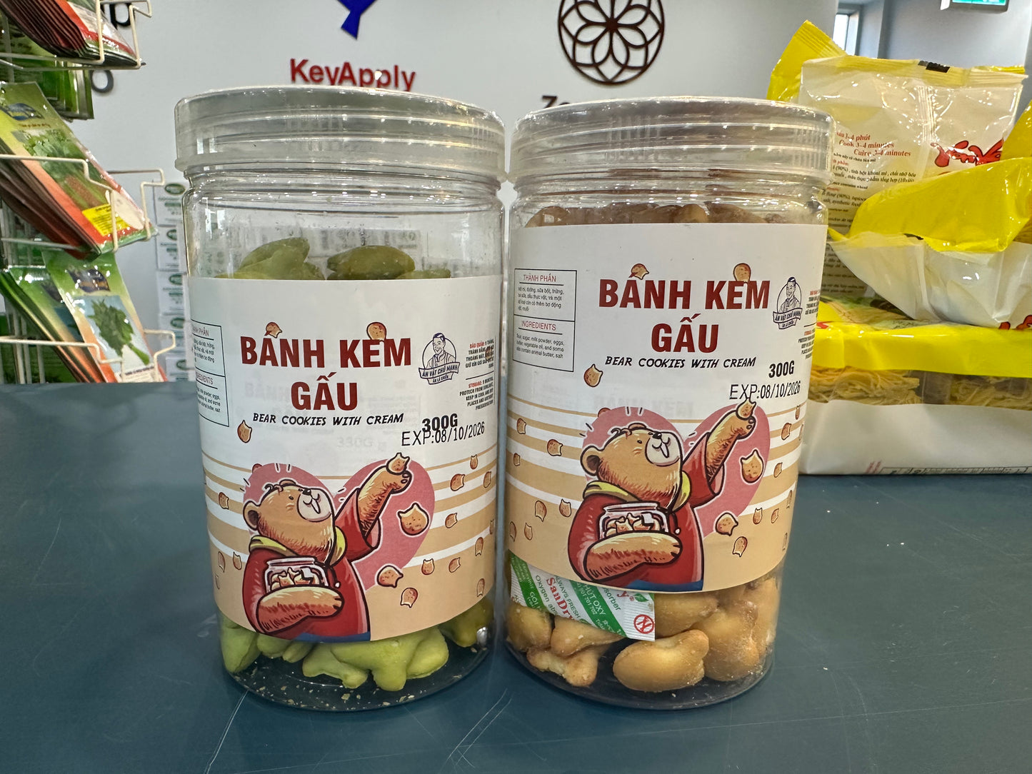 Bánh Kem Gấu (Bear Cookies with Cream Filling)