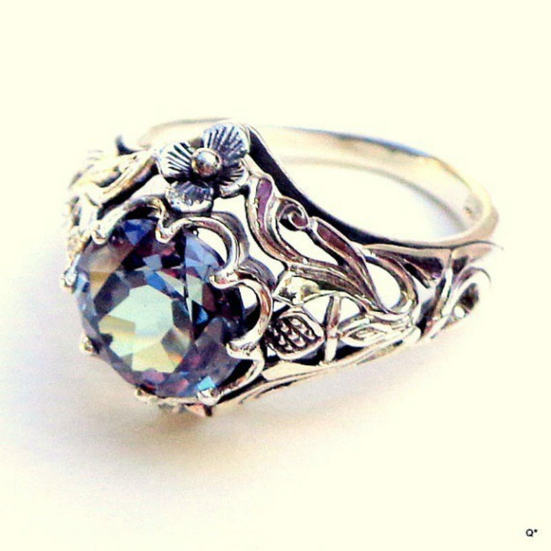 Colorful Hollow-out Ring Vintage Silver Fashion Jewelry Creative Gemstone Ring For Women