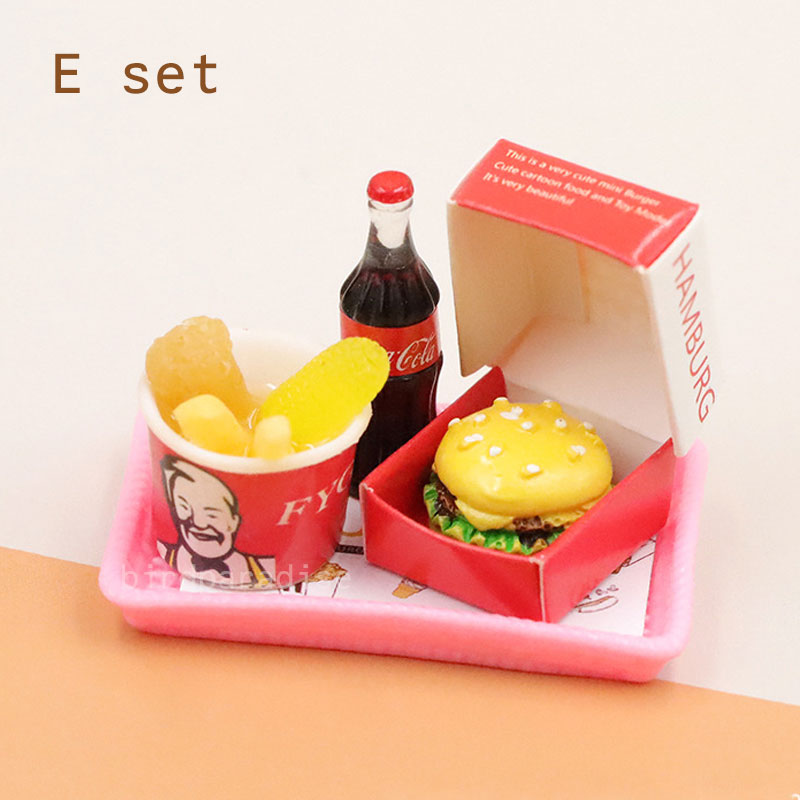 1/6 Miniatrue Dolls Food Mini Chocolate Cookies Boxs Potato Chips Model Toys Pretend Play for Barbies Bjd Dollhouse Accessories