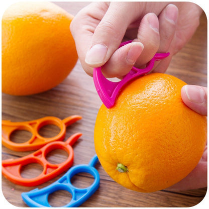 5Pcs Creative Orange Peelers Lemon Slicer Fruit Stripper Easy Opener Citrus Knife Kitchen Tools Gadgets (Random Color)