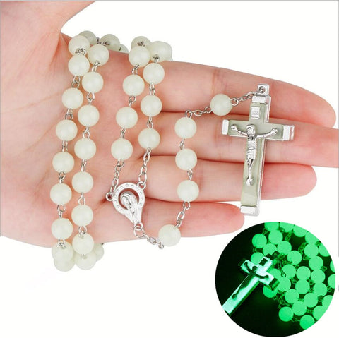 8MM luminous Christian Catholic Cross Rosary Pendant  Necklace Glowing Light in Dark Beaded Rosary Necklaces for Men Women