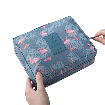 Outdoor Girls Make up Organizer Cases Women Cosmetic Bag Waterproof Female Storage Makeup Cases