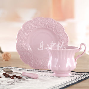 Elegant Pink Coffee Cup Saucer Spoon Set Europe Princess Ceramic Tea cup 180ml Top Porcelain Teacup Cafe Teatime Drinkware